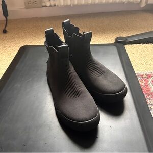 VESSI Waterproof Black Weekend Chelsea Boots